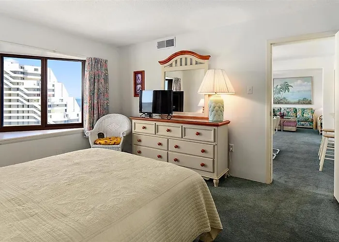 2 Bedroom 9400 Building With Outdoor Pool! Ferienhaus *